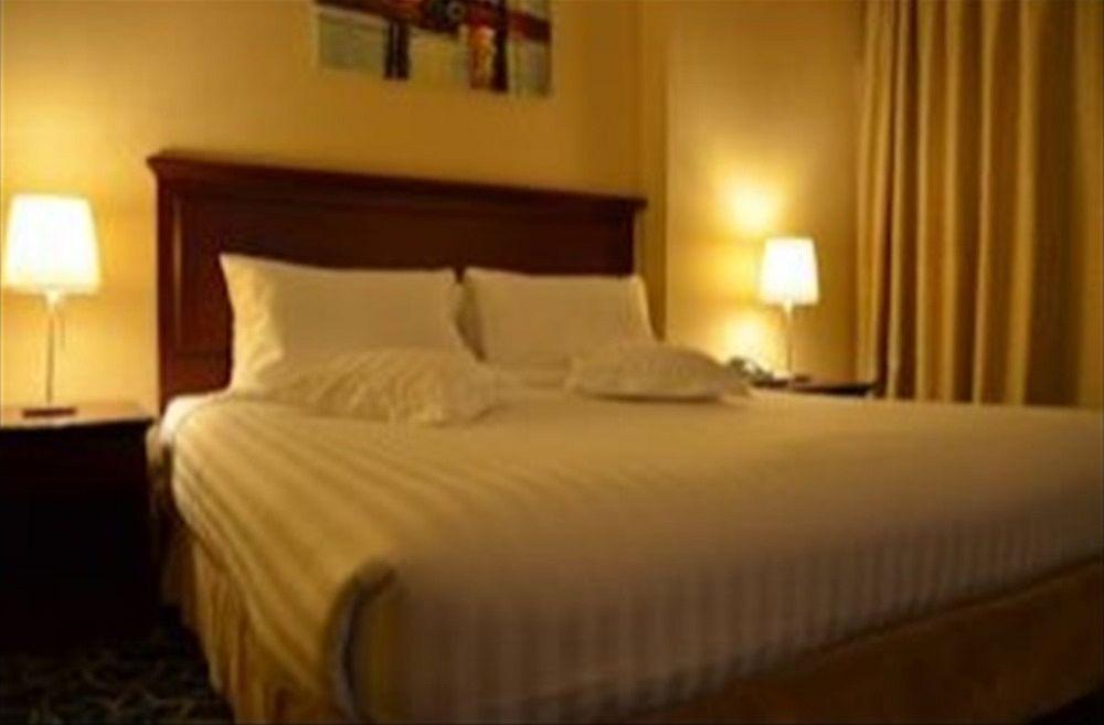 Richmond Greens Hotel Dubai Eksteriør billede
