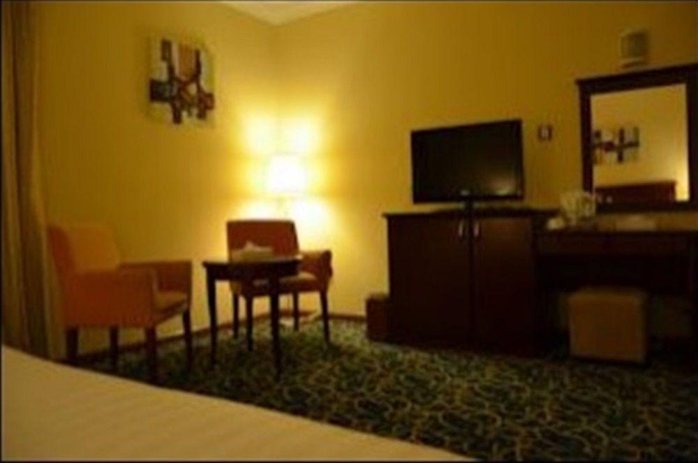 Richmond Greens Hotel Dubai Eksteriør billede